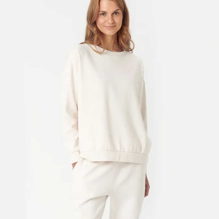 Lingeri CCDK natt酶j og loungewear Homewear | Ccdk Nona Bluse, Creme